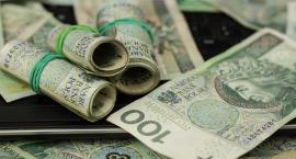 Skok władzy na ekstrakasę? Lokalni włodarze nie lubią wypoczywać