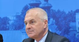 Samorządowcy mają zarabiać mniej. Przeciętnie o ok. 1,5 tys. zł