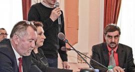 Czy wiceburmistrz wprowadził radych w błąd?