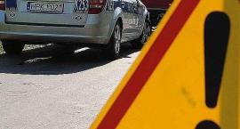 Wypadek w Nowej Dębie. Dwoje dzieci w szpitalu. Blokada drogi                              