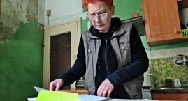 Przemyślanka wegetuje w „jaskini” [ZDJĘCIA]