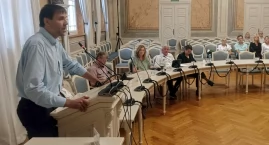 Obywatele oddadzą władze miasta do sądu