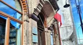 Odpowiedzą za chuligański wybryk – znieważenia flagi&hellip;