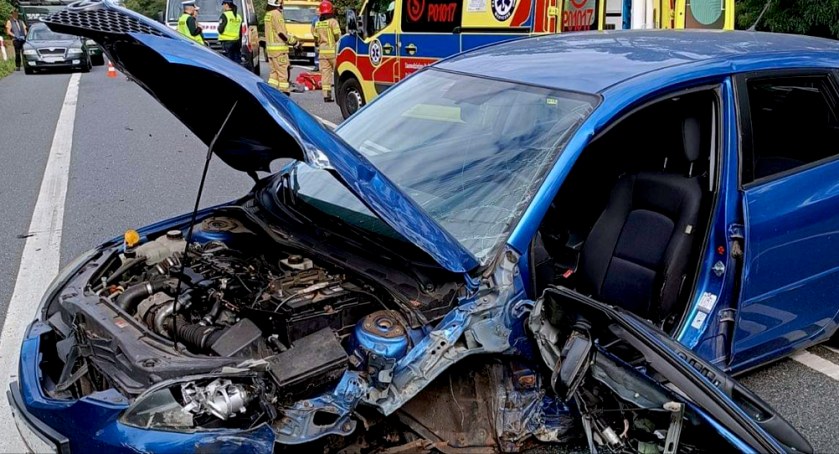 Wypadek w miejscowości Tury na DK 92
