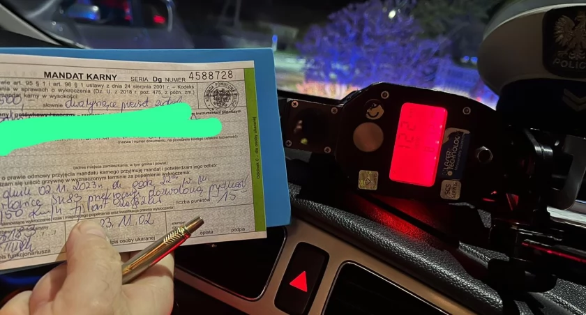 19-latek stracił prawo jazdy i zapłaci wysoki mandat