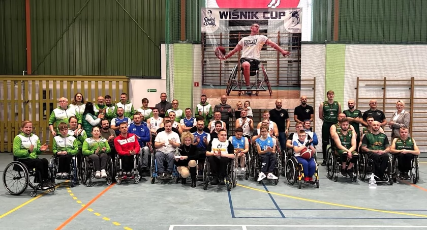 Emocjonujący Wiśnik Cup