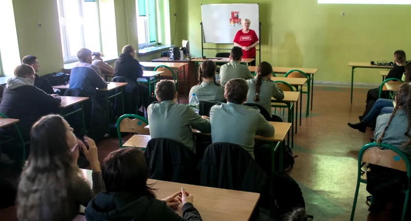 Prelekcje dotyczące szpiku kostnego zorganizowano dla uczniów ZS CKU.