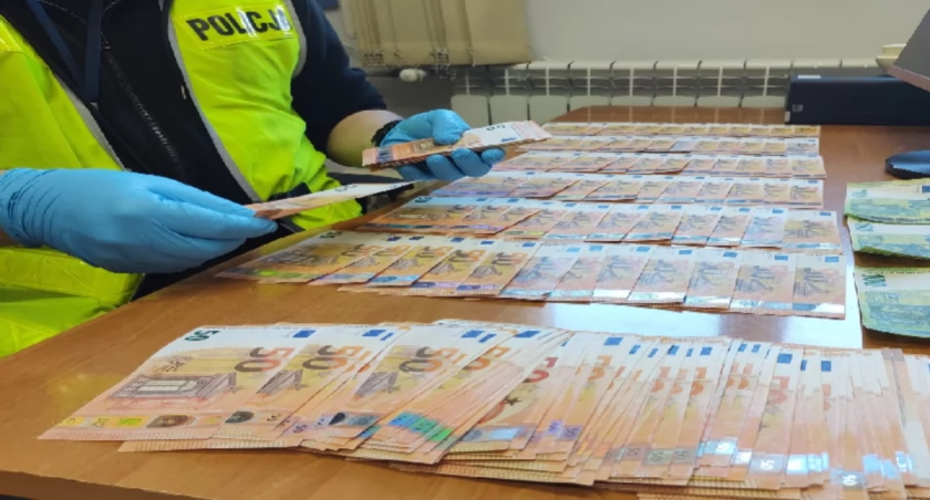 Wpadli z fałszywymi banknotami euro