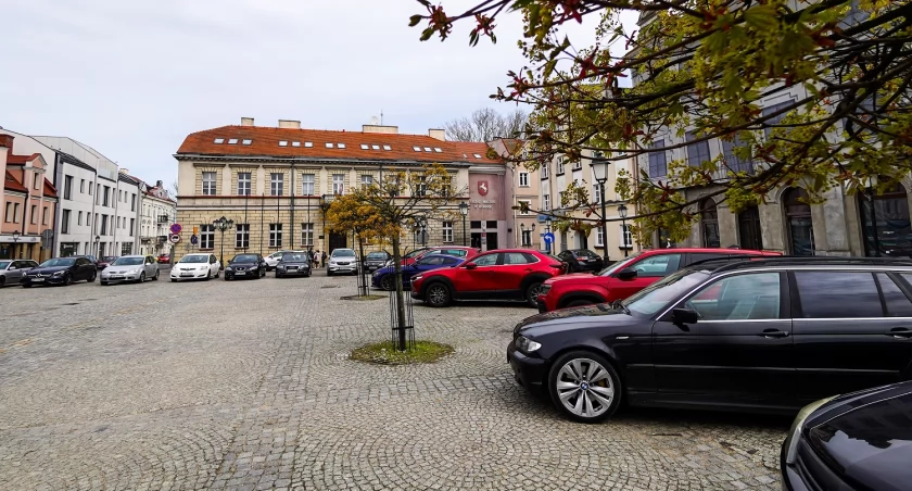 Przebudowa budynku przy pl. Wolności