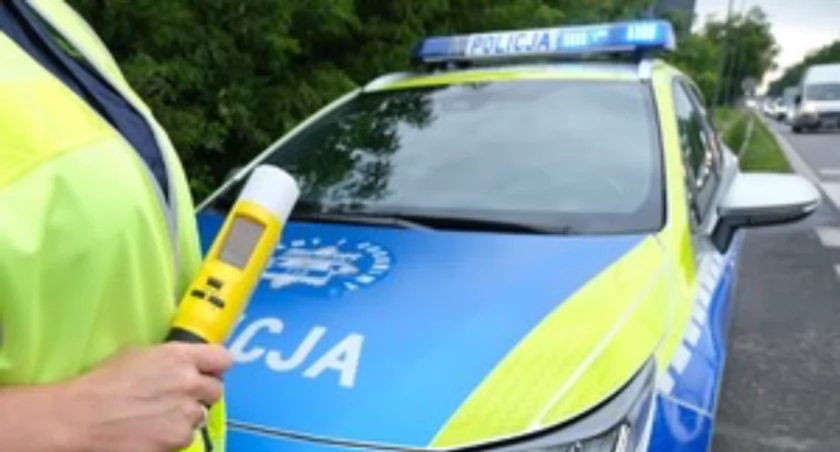 Policjanci zatrzymali 60-letnią kobietę, która miała prawie 3,4 promila alkoholu