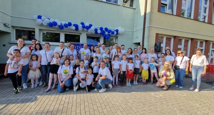MAMA, TATA NAJPIĘKNIEJSZE SŁOWA ŚWIATA - FESTIWAL MUZYKI