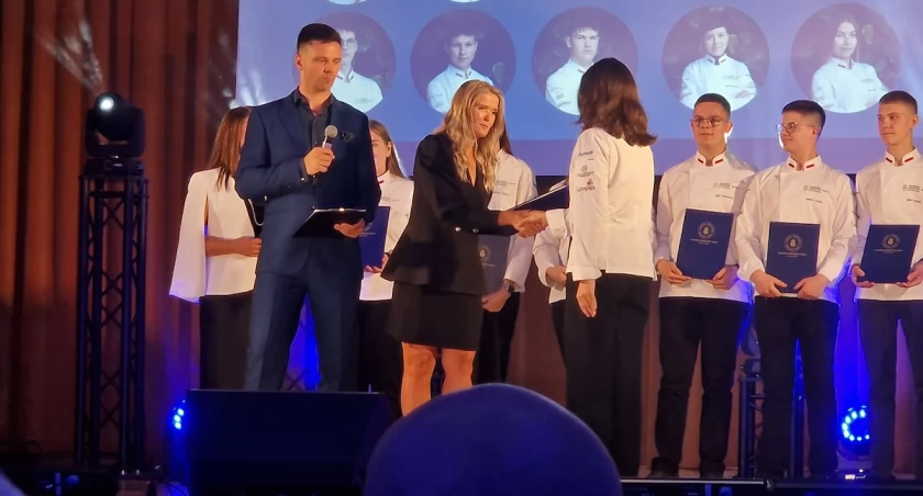 Pola Pyzdrowska z absolutorium Akademii Mistrzów Smaku by Belvedere