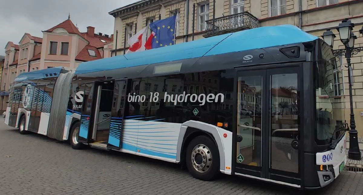 Od 2026 roku pasażerów w Koninie będą woziły autobusy wodorowe