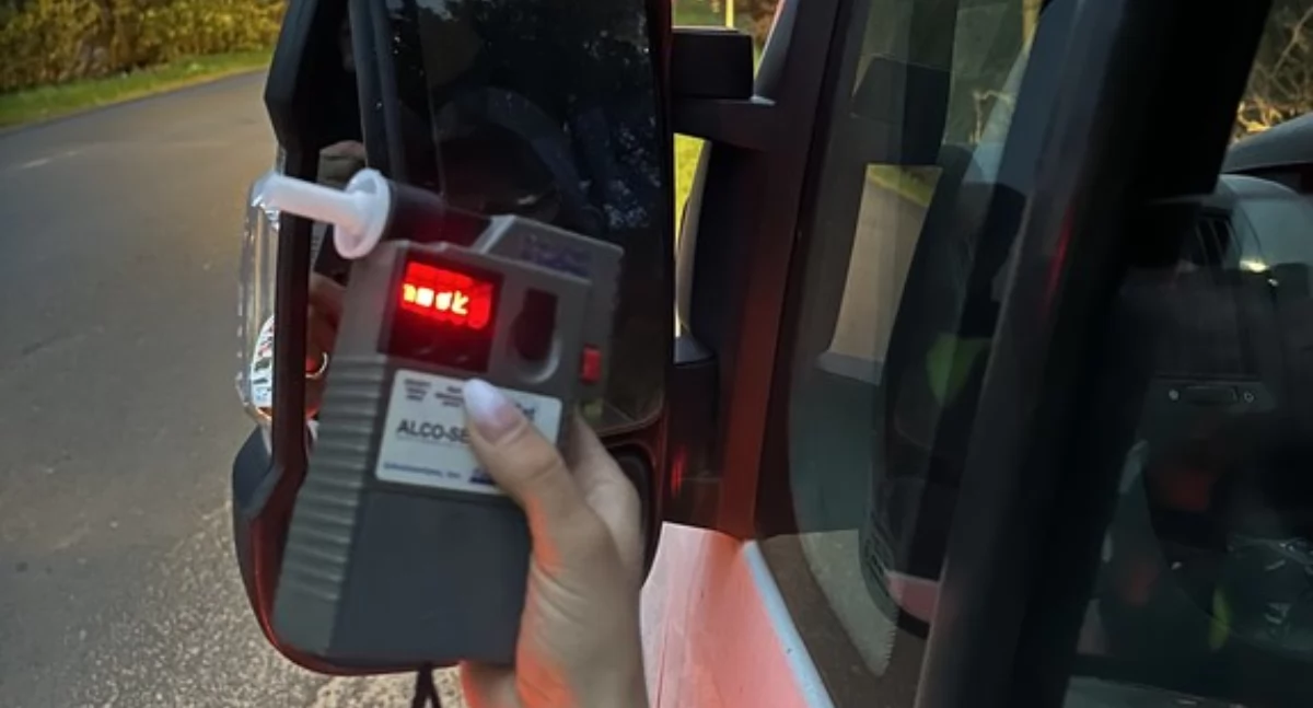 Pijana matka wiozła dzieci