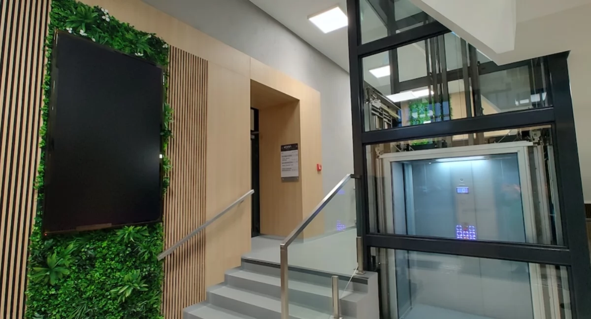 Główne wejście do Urzędu Miasta po modernizacji otwarte 