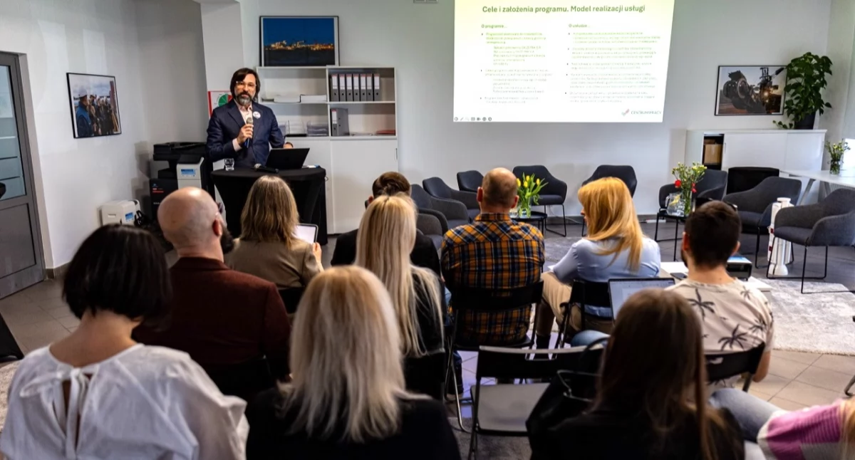 Jobs First podsumowuje rok działalności programu „Droga do zatrudnienia po węglu”