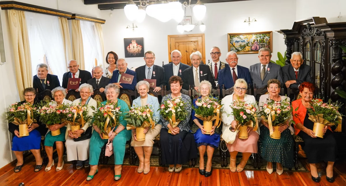 Dziesięć par świętowało jubileusz małżeński w Koninie