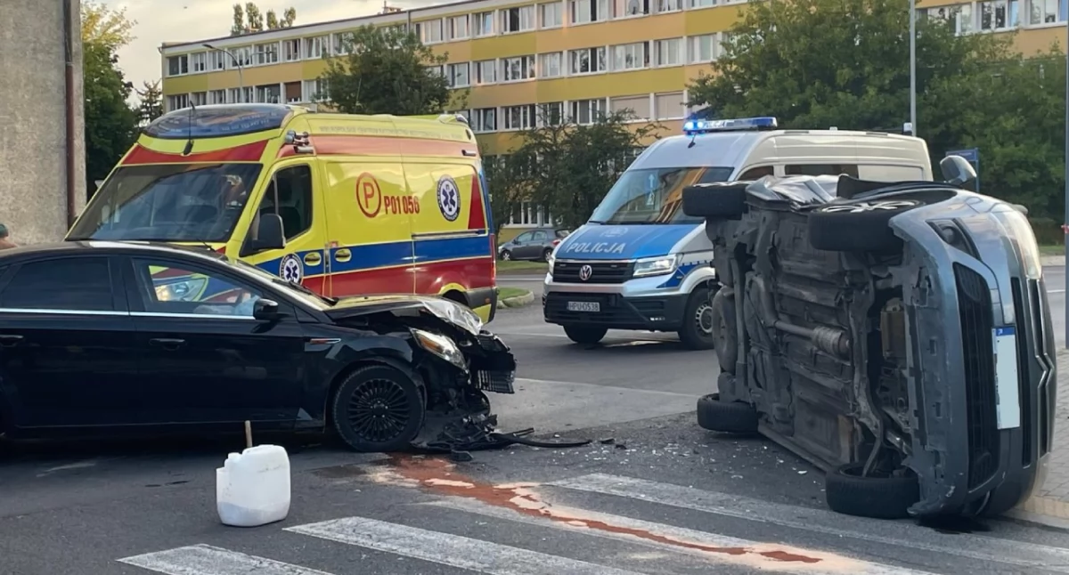 Wypadek na 11 Listopada w Koninie. Ranna 8-latka trafiła do szpitala