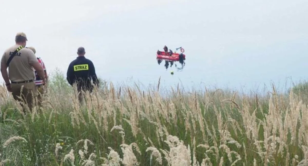 Tragedia w Rusocicach – w zbiorniku wodnym odnaleziono samochód z ciałami dwóch osób