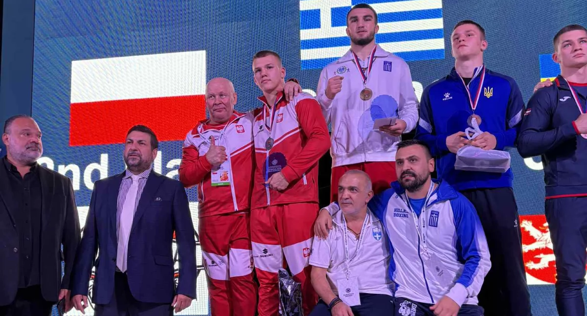 Kajetan Bajzert wicemistrzem Europy! Historyczny sukces młodego boksera