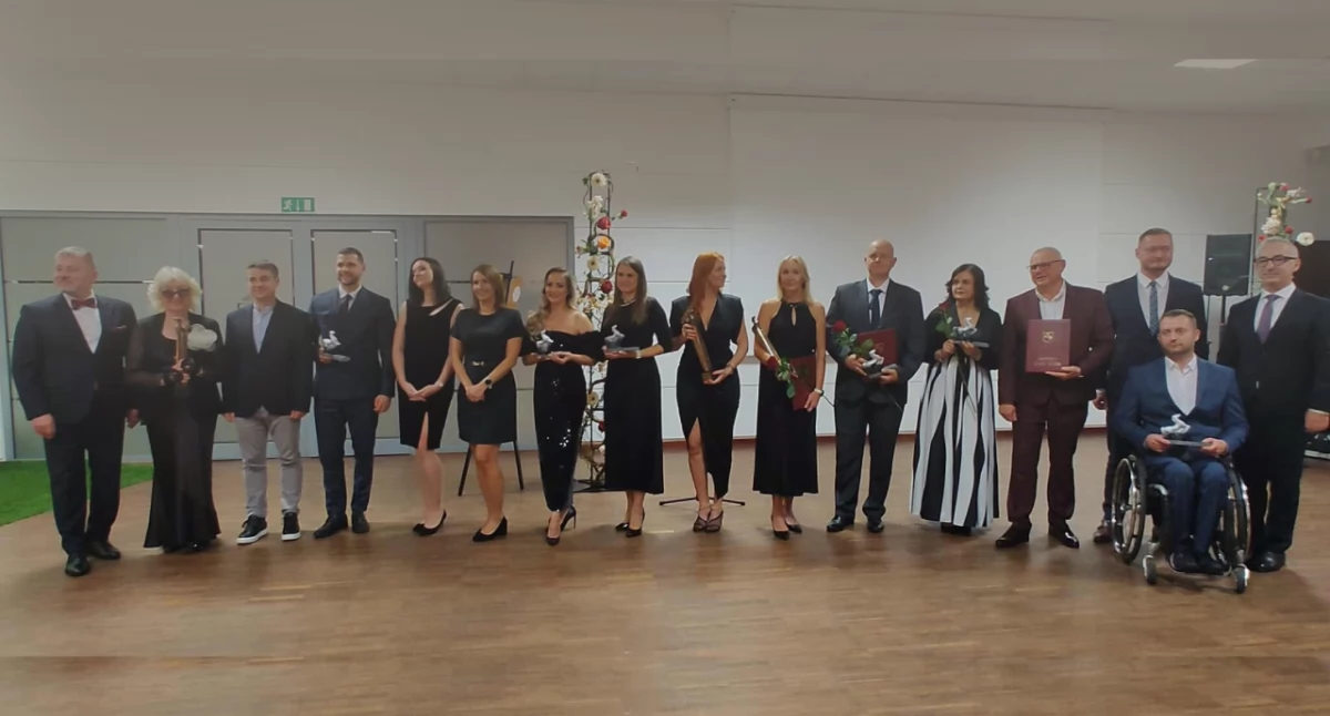 „Złote Konie” 2025 rozdane! Konin uhonorował najlepszych przedsiębiorców i liderów biznesu