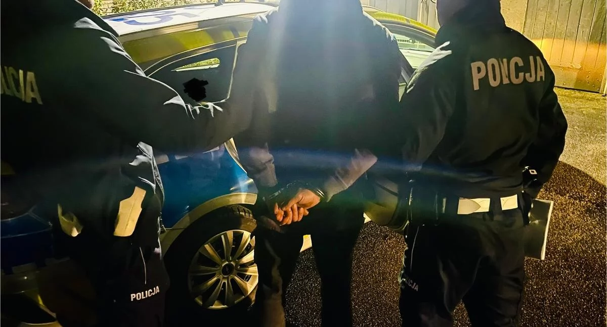 Nietrzeźwy kierowca spowodował kolizję i uciekł z miejsca zdarzenia