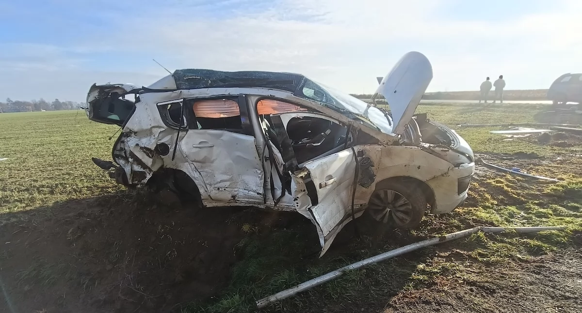 Groźny wypadek w Bieli, dwie osoby trafiły do szpitala