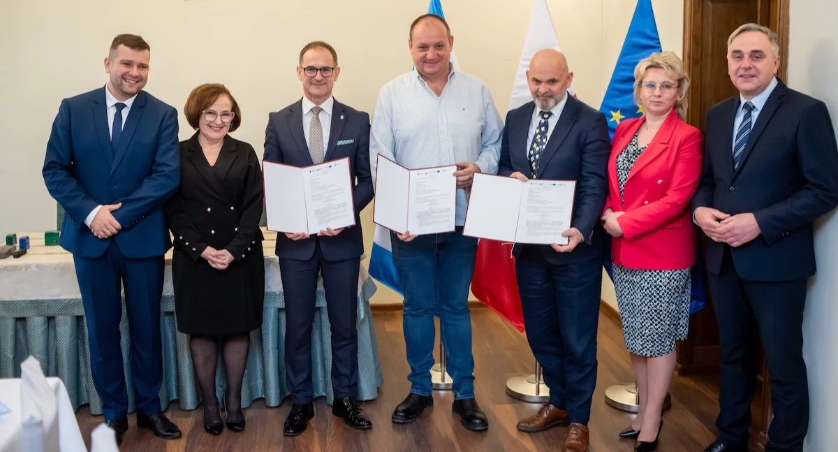 Kolejny etap zagospodarowania terenów pokopalnianych w Kozarzewku, umowa podpisana na blisko 12 mln zł