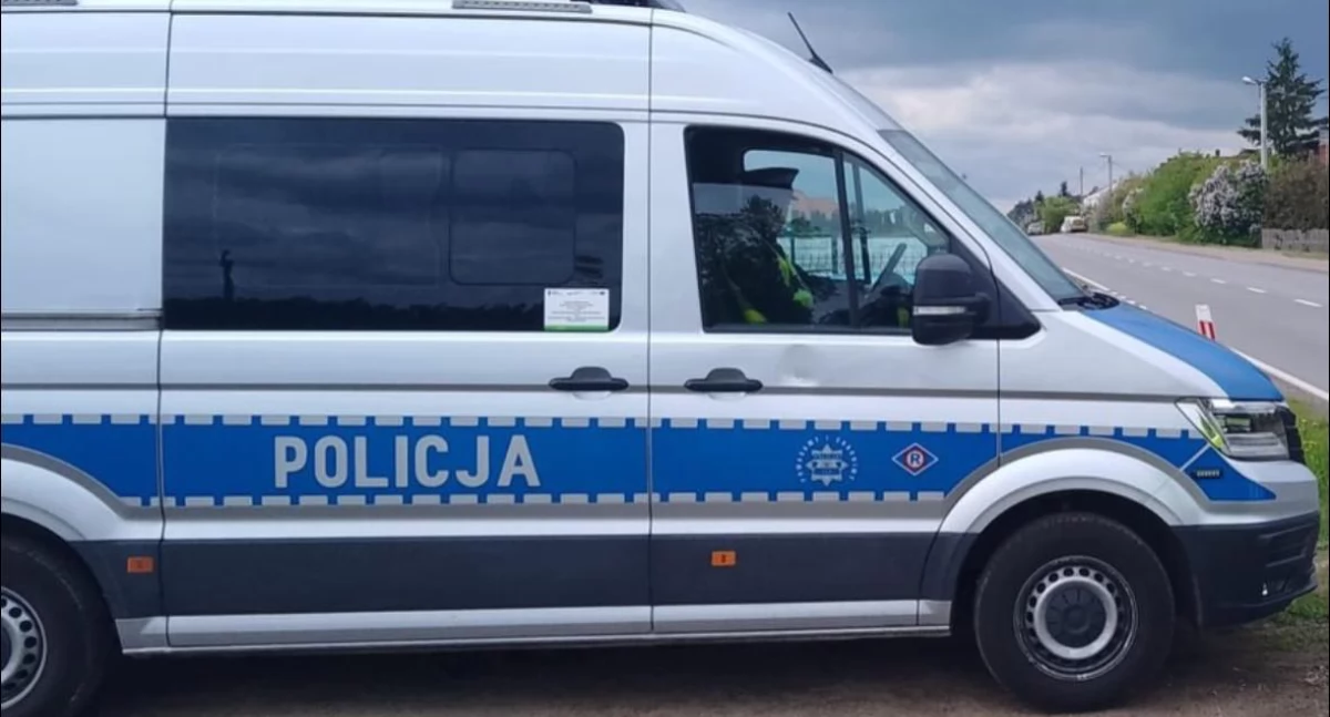 Świąteczny weekend pod lupą policji. Nietrzeźwi kierowcy i kilkadziesiąt zdarzeń drogowych