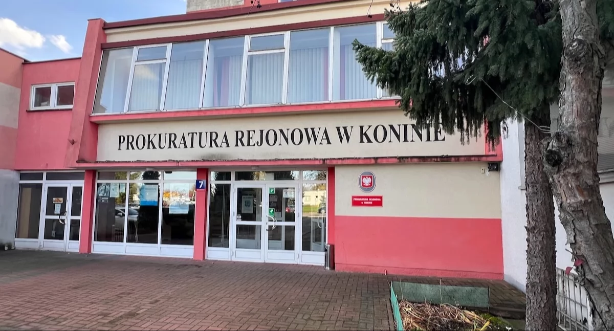 Tragiczne odkrycie w Koninie. Zarzuty nieudzielenia pomocy po śmierci 75-latki