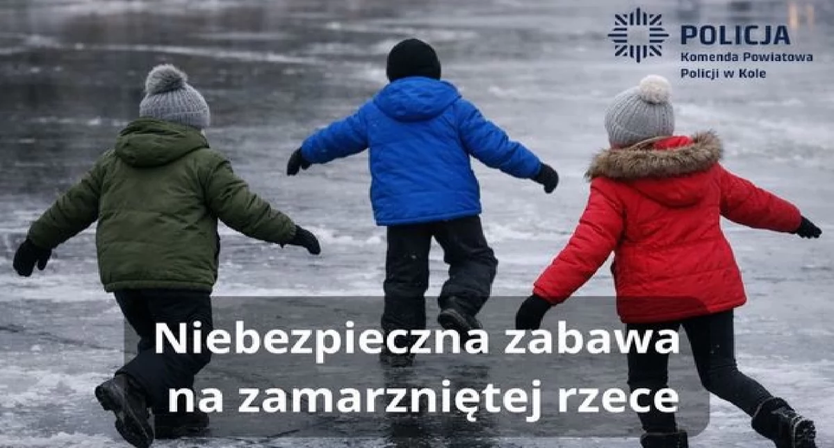 Niebezpieczna zabawa na lodzie. Policjanci uratowali dzieci na zamarzniętej Warcie