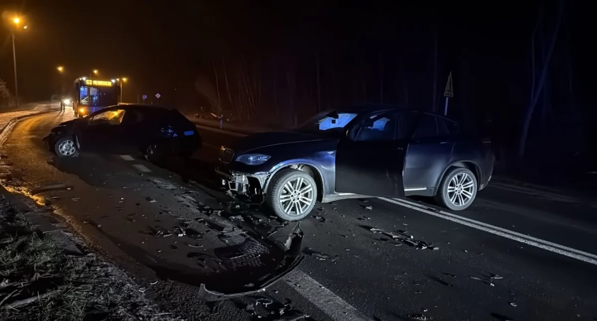 Kolizja drogowa na Posadzie. Utrudnienia i apel o ostrożność