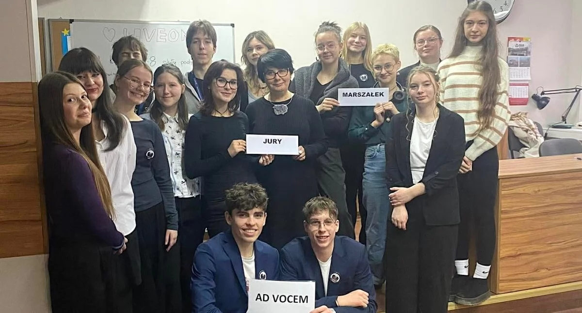 Projekt LiveON Konin: licealiści z II LO uczą o transplantologii i dawstwie narządów