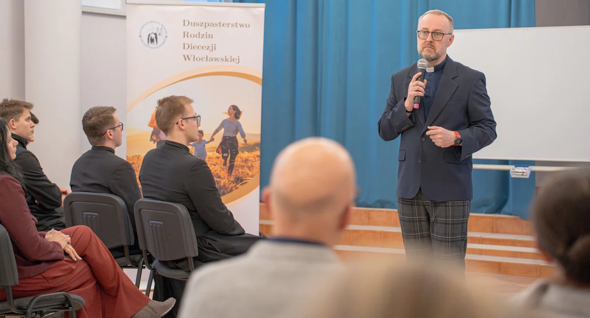Warsztaty małżeńskie w Licheniu. O emocjach, komunikacji i odnowieniu przyrzeczeń