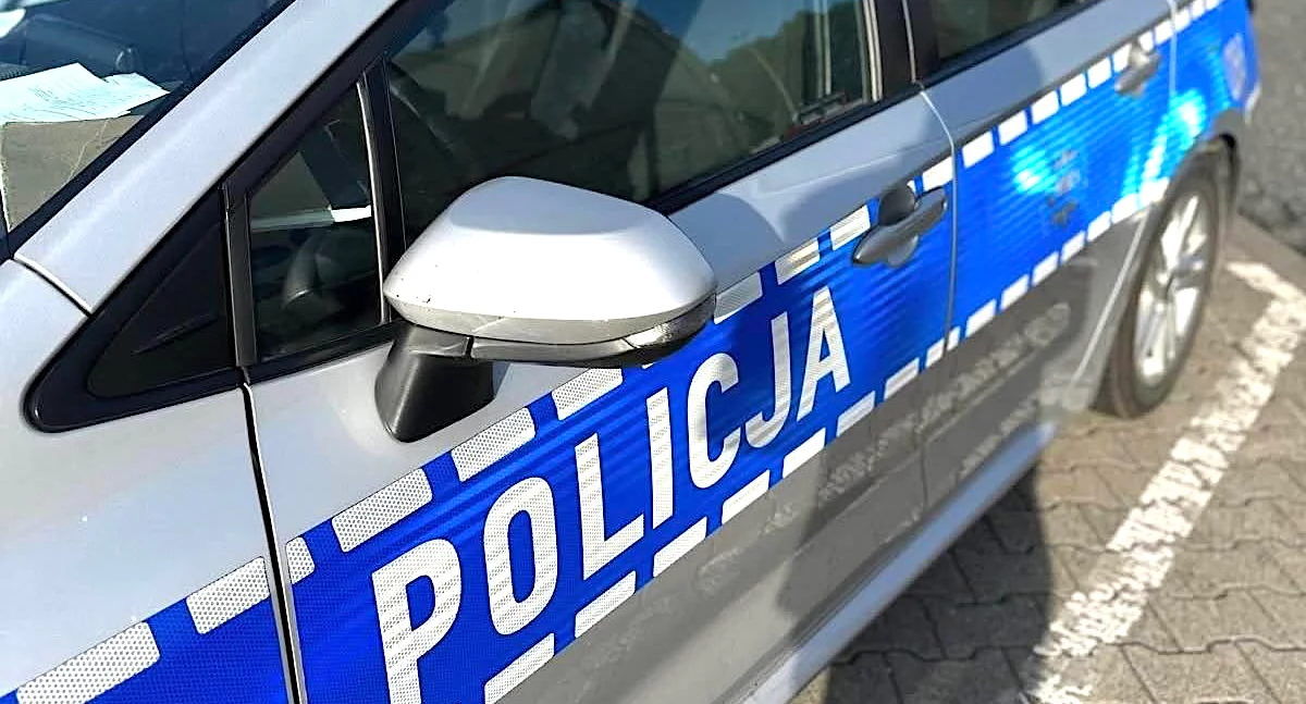 Zatrzymanie narkotyków w Koninie – 24-latek miał blisko 50 gramów środków psychotropowych i jeździł z cofniętymi uprawnieniami