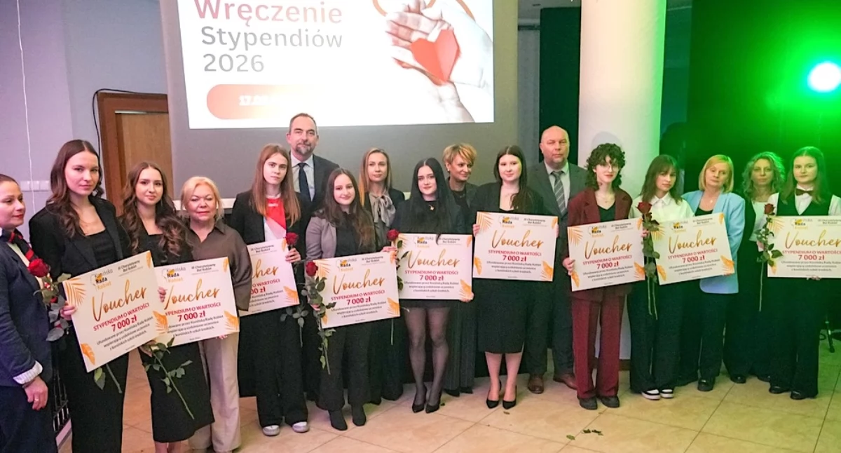 Rekordowe stypendia dla młodych talentów Konina – 9 uczennic otrzymało po 7000 zł od Konińskiej Rady Kobiet
