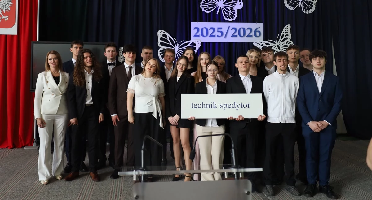 Zakończenie klas maturalnych Żychlin 2026: emocje, nagrody i „Oskary” dla uczniów