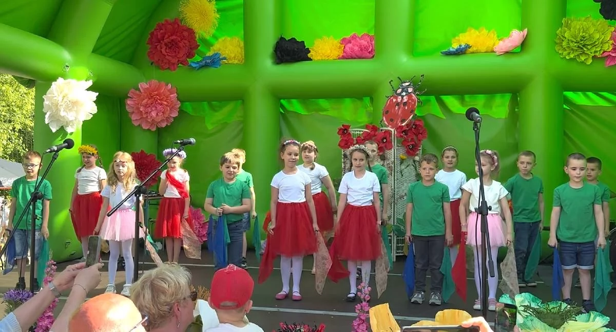 Tłumy na festynie SP1 w Koninie. „W Tajemniczym Ogrodzie” przyciągnęło całe rodziny