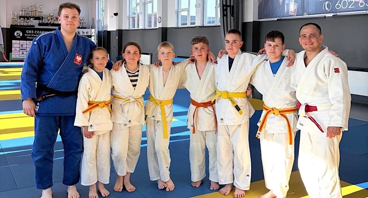Judocy z Tuliszkowa trenują z olimpijczykiem. Cenne doświadczenie na prestiżowych campach