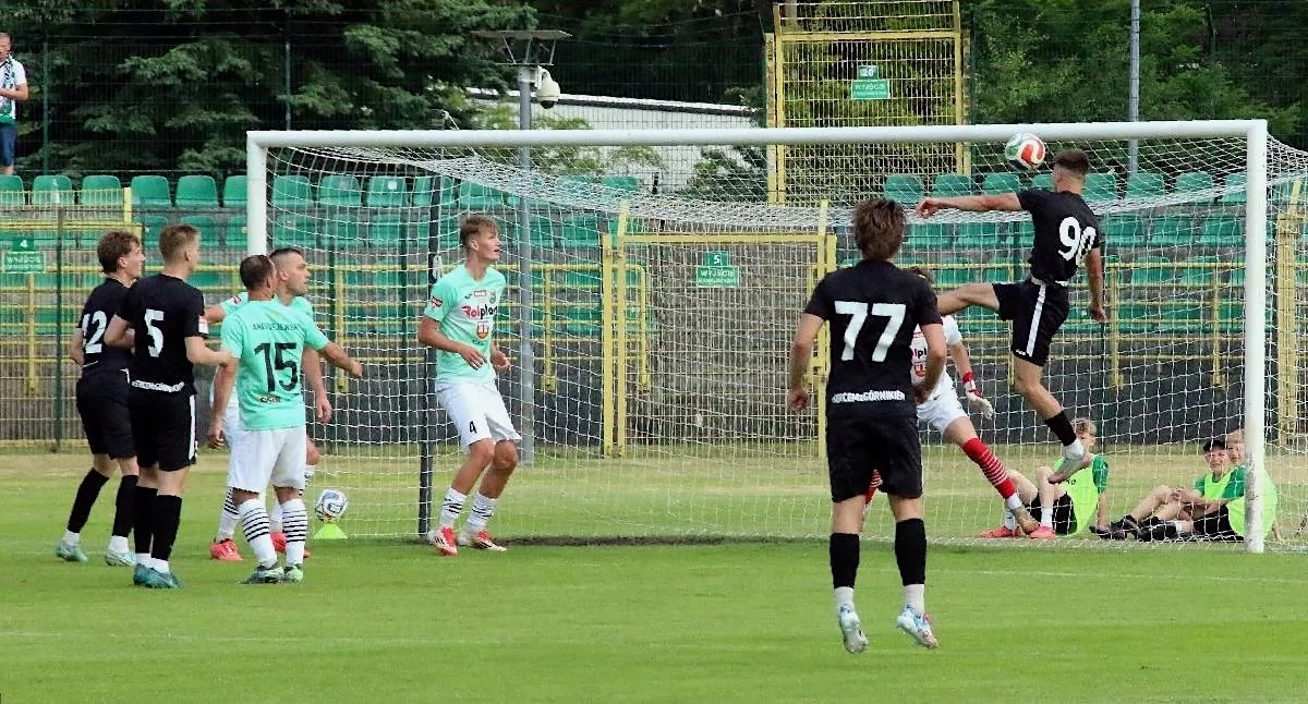 Sokół Kleczew przegrał pierwszy baraż. O wszystkim zdecyduje mecz w Kleczewie