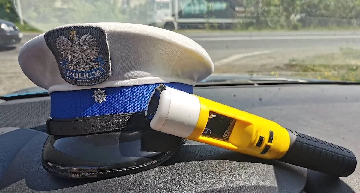 Pięciu pijanych kierowców zatrzymanych w weekend. Rekordzista jechał A2 mając ponad 2 promile