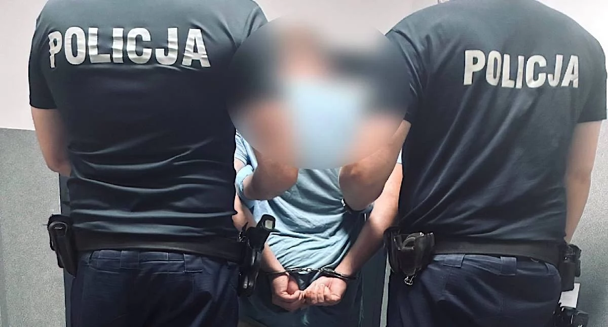 Kolejne zatrzymania w powiecie tureckim. Policjanci doprowadzili poszukiwanych przed wymiar sprawiedliwości