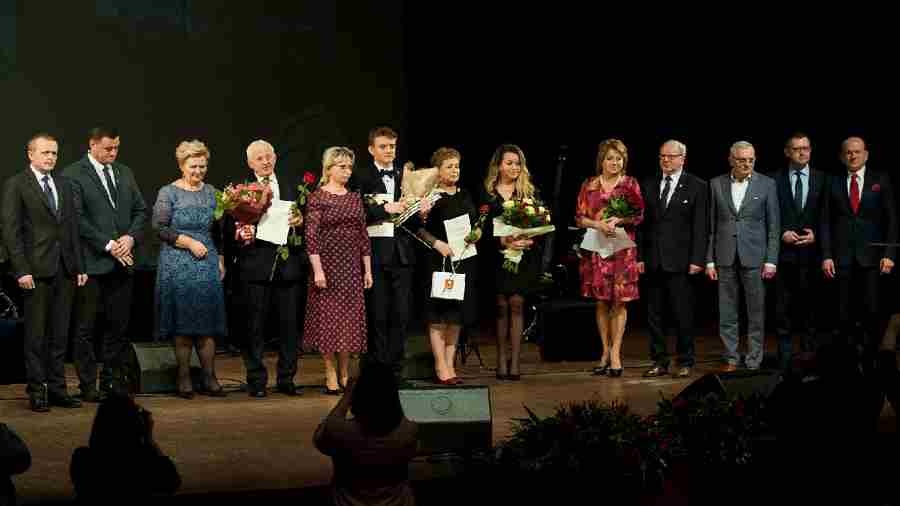 Nagrodzeni przez powiat za najlepsze inicjatywy oraz samorządowe praktyki