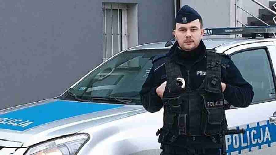 Policjant po służbie zatrzymał pijanego kierowcę z zatrzymanym prawem jazdy