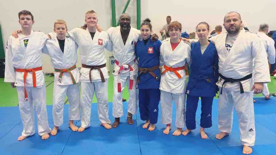 Camp z Darcelem Yandzi