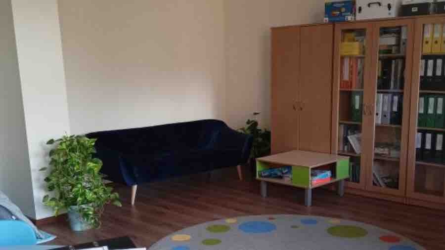 Szkoła Podstawowa nr 11 wygrała projekt „Dostępna Szkoła - szkolna ławka dla każdego”.