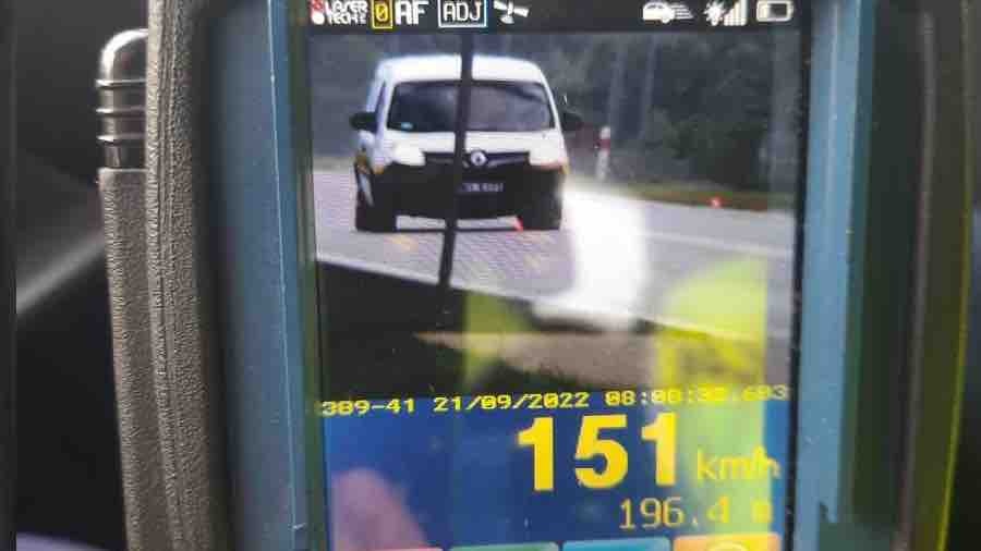Jechała 151 km/h gdzie obowiązywało ograniczenie prędkości do 60 km/h