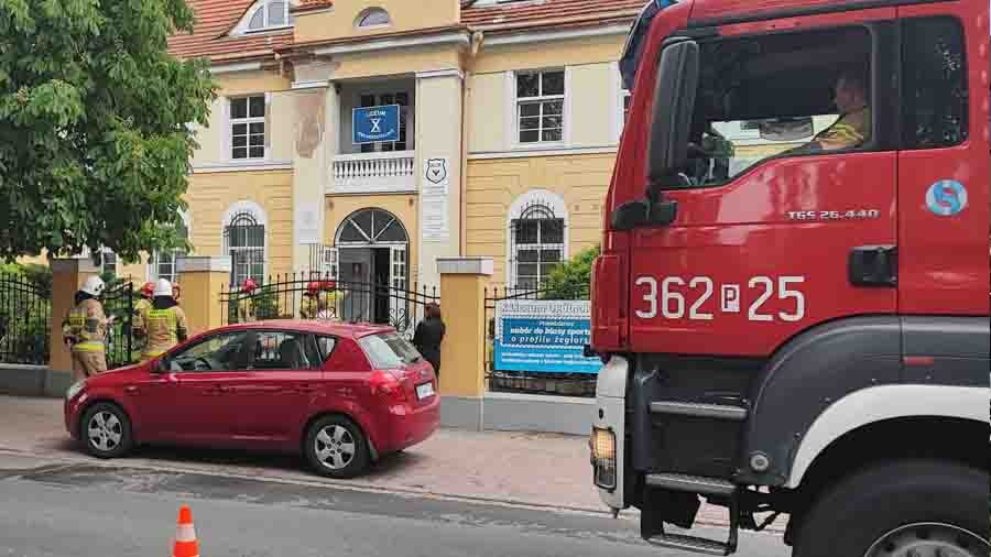 Pożar w X LO w Koninie