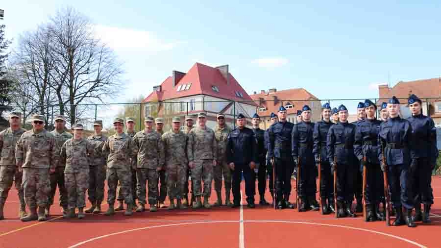 Amerykańscy żołnierze w ZS CKU