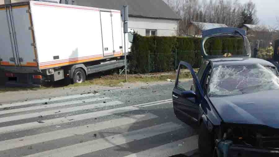 Wypadek w miejscowości Dęby Szlacheckie